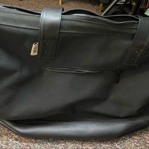 BÉIS Weekender Bag